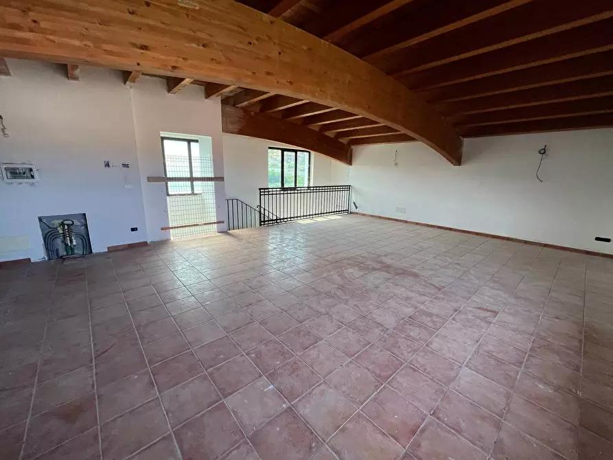 Immagine 24 di Villa in vendita  in VIA MONTEVECCHIO a Vasto