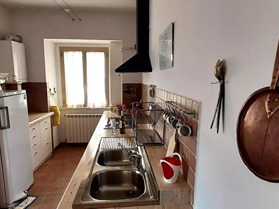 Immagine 4 di Casa semindipendente in affitto  in VIA UMBERTO I 1 a Carunchio