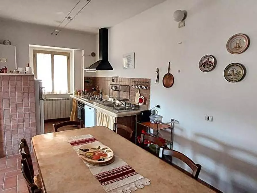 Immagine 3 di Casa semindipendente in affitto  in VIA UMBERTO I 1 a Carunchio