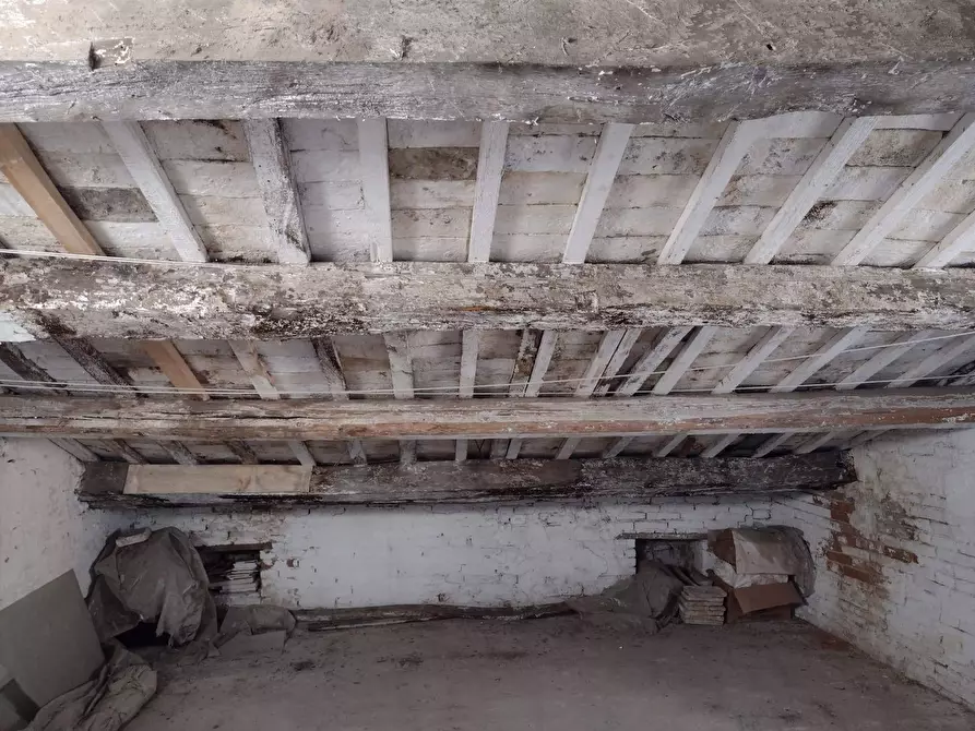 Immagine 20 di Casa semindipendente in vendita  in VIA DELLA CHIESA 1 a Pollutri