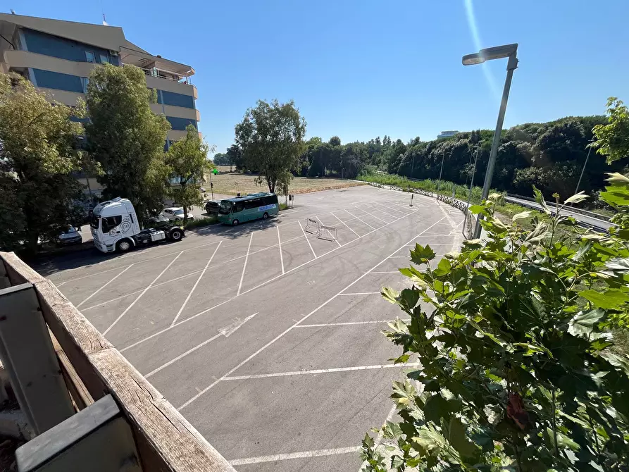 Immagine 31 di Agriturismo in vendita  in SS 16 SUD a San Salvo