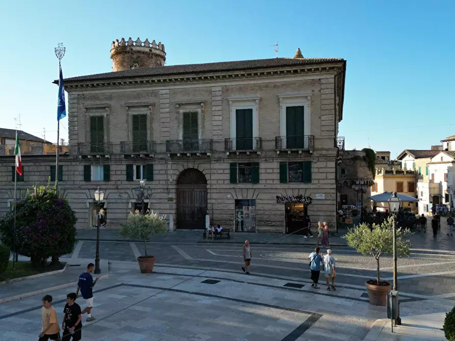 Immagine 36 di Appartamento in vendita  in PIAZZA ROSSETTI a Vasto