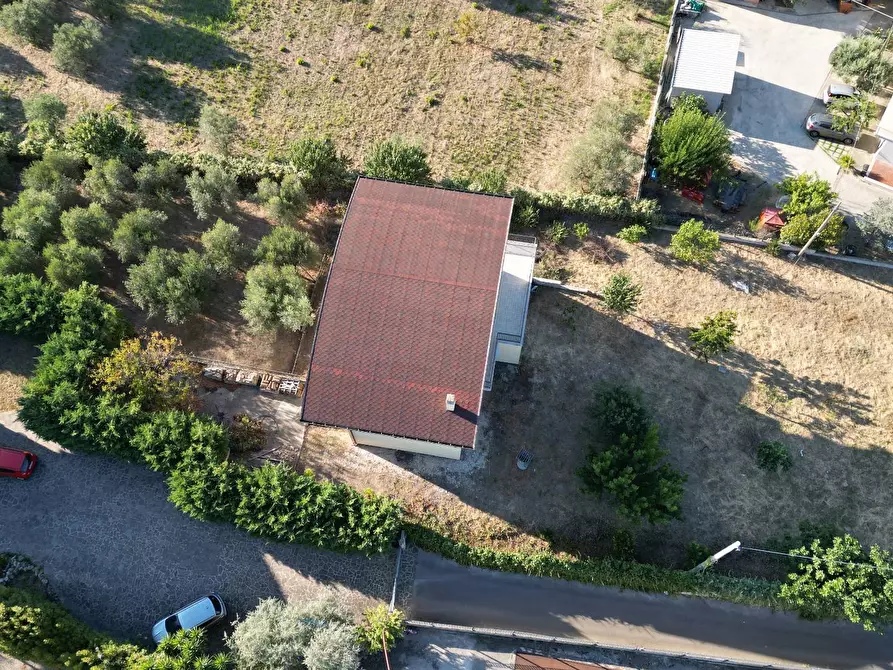 Immagine 42 di Villa in vendita  in VIA MONTEVECCHIO a Vasto