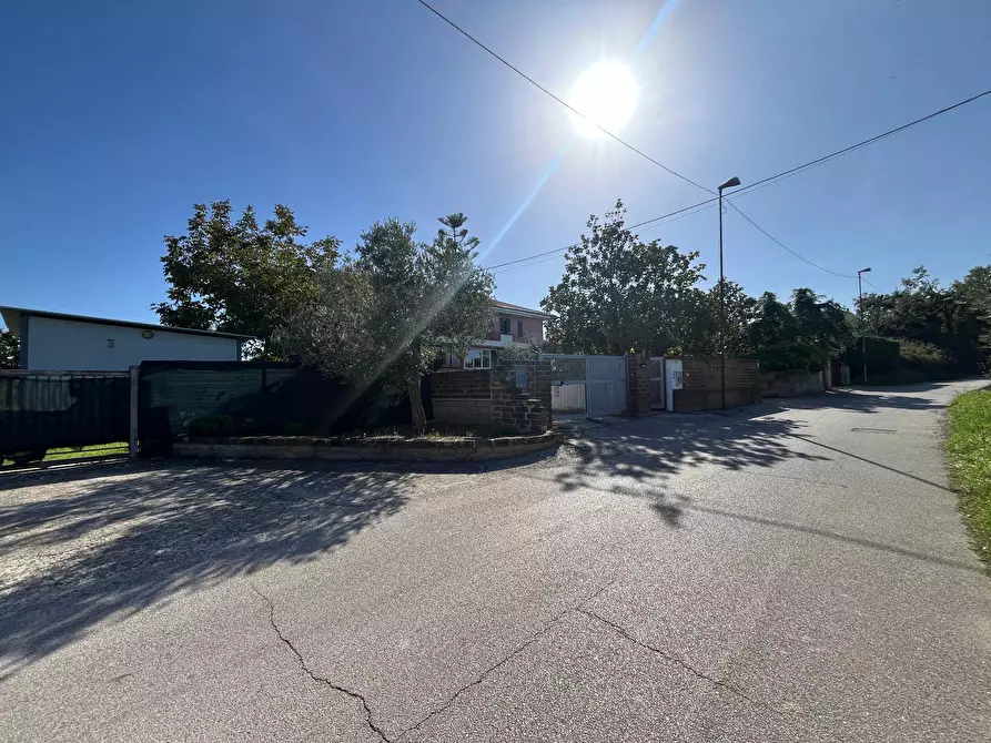 Immagine 39 di Villa in vendita  in via San Sisto a Vasto