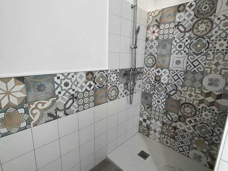 Immagine 17 di Casa indipendente in vendita  in VIA INCORONATA a Vasto