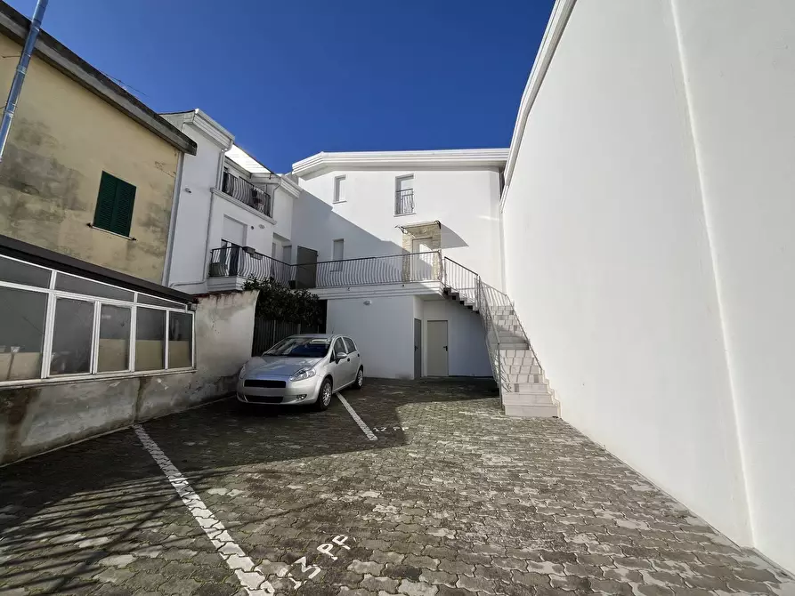 Immagine 5 di Casa indipendente in vendita  in VIA INCORONATA a Vasto