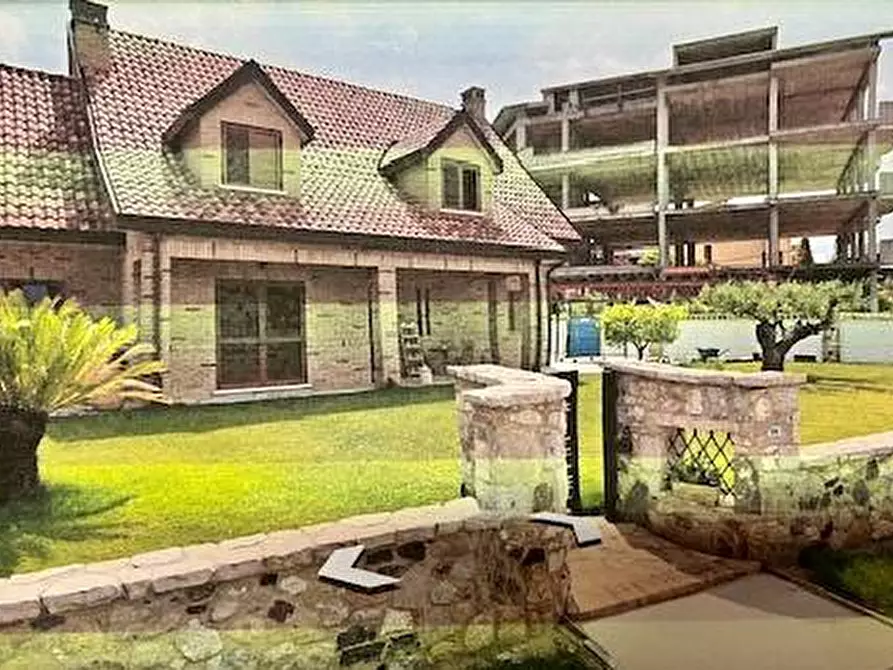 Immagine 3 di Casa indipendente in vendita  in VIA FLOCCO 104 a Atessa