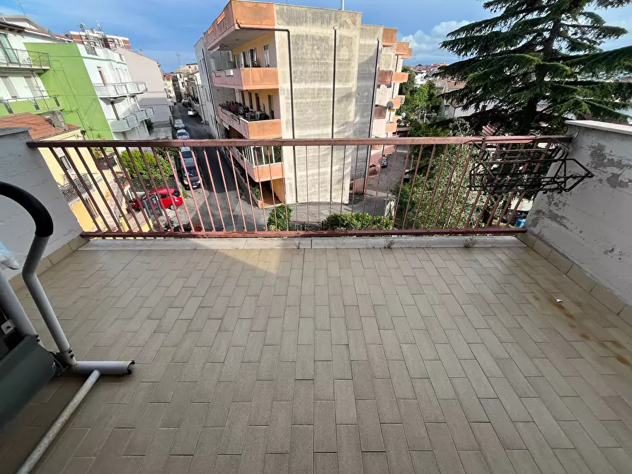 Immagine 9 di Appartamento in vendita  in VIA ANTONIO MARCHESANI a Vasto