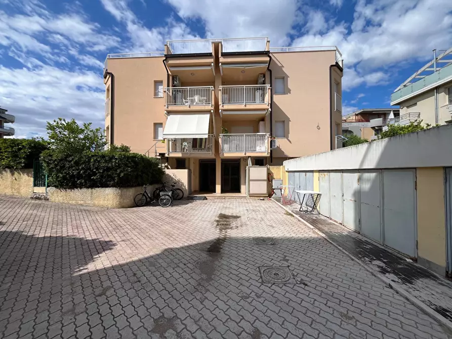 Immagine 12 di Casa indipendente in vendita  in VIA LEVANTE a Vasto