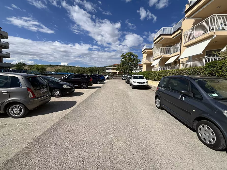 Immagine 13 di Casa indipendente in vendita  in VIA LEVANTE a Vasto