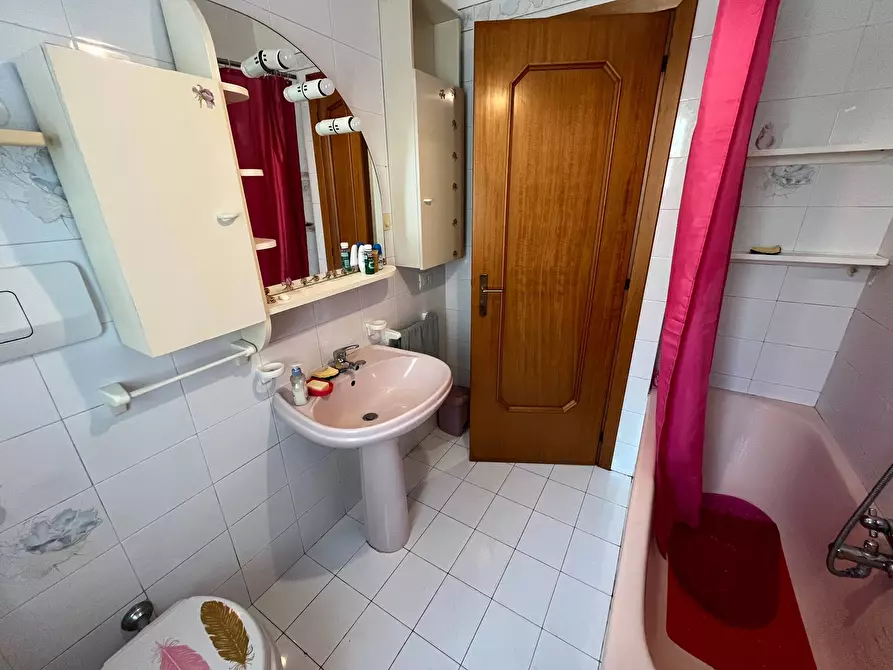 Immagine 22 di Casa indipendente in vendita  in VIA NASCI a Vasto