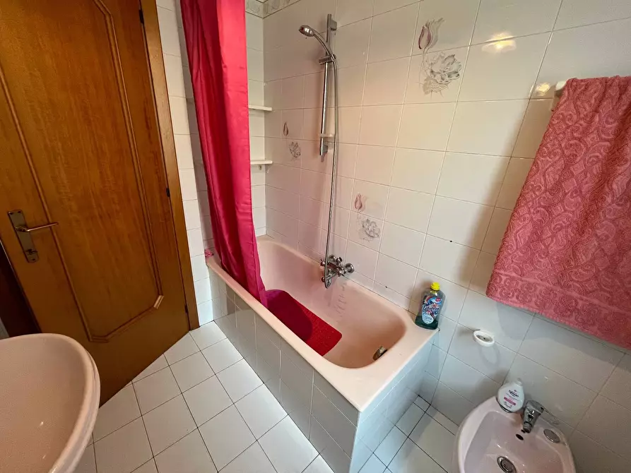 Immagine 23 di Casa indipendente in vendita  in VIA NASCI a Vasto