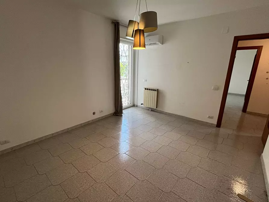 Immagine 25 di Casa indipendente in vendita  in VIA NASCI a Vasto