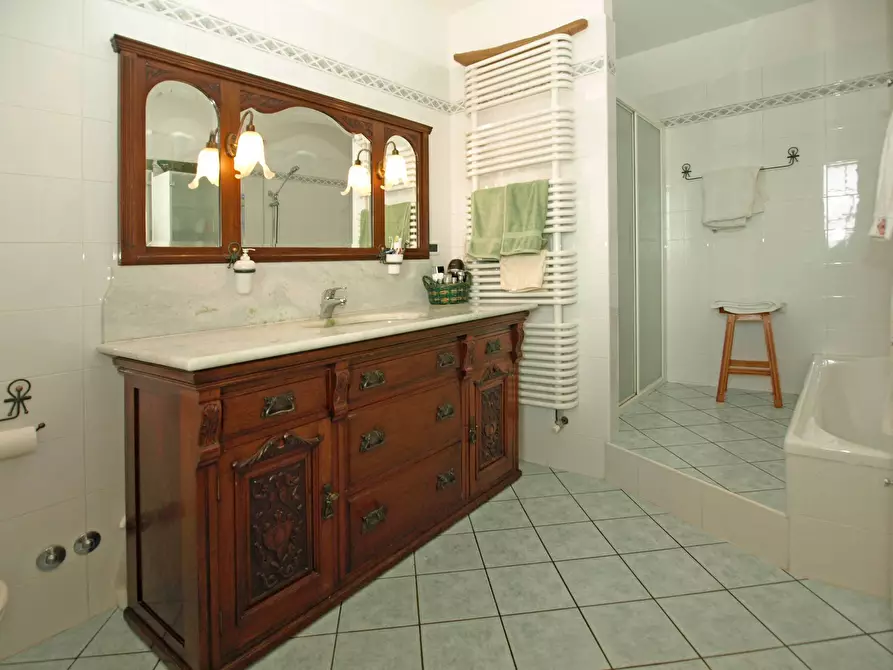 Immagine 14 di Villa in vendita  in VIA PIANO CROCE a Pollutri