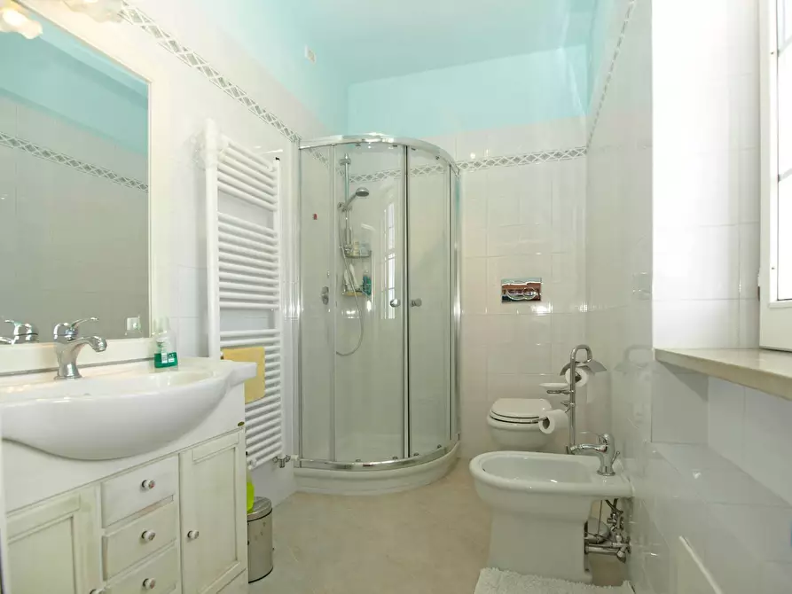 Immagine 17 di Villa in vendita  in VIA PIANO CROCE a Pollutri