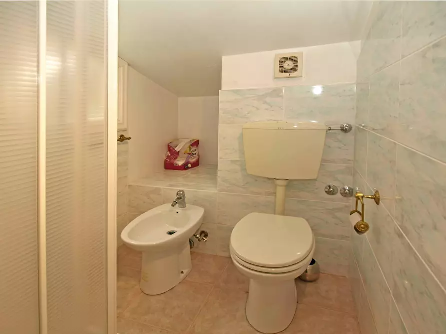 Immagine 22 di Villa in vendita  in VIA PIANO CROCE a Pollutri