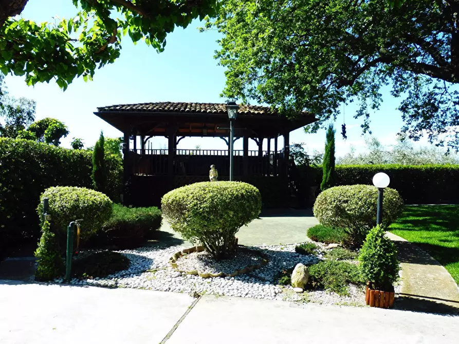 Immagine 28 di Villa in vendita  in VIA PIANO CROCE a Pollutri