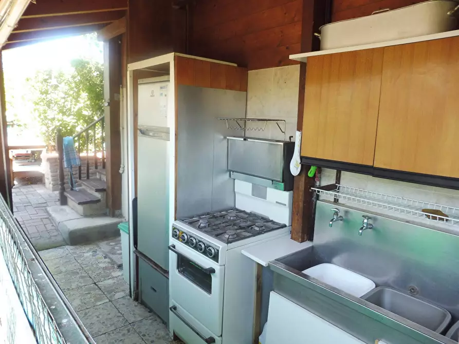 Immagine 34 di Villa in vendita  in VIA PIANO CROCE a Pollutri