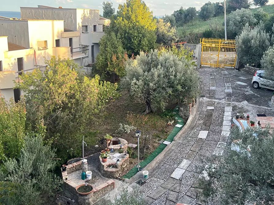 Immagine 20 di Villa in vendita  in via Alessandro III a Vasto