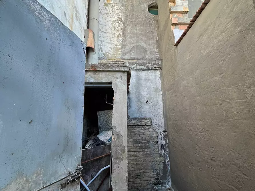 Immagine 19 di Casa semindipendente in vendita  in VIA CATONE a Vasto