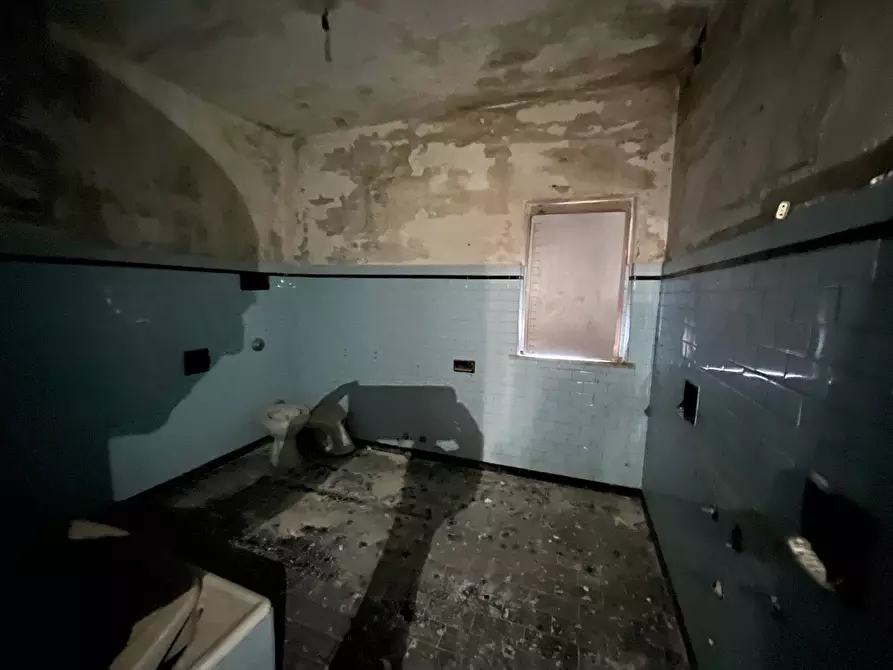 Immagine 22 di Casa semindipendente in vendita  in VIA CATONE a Vasto