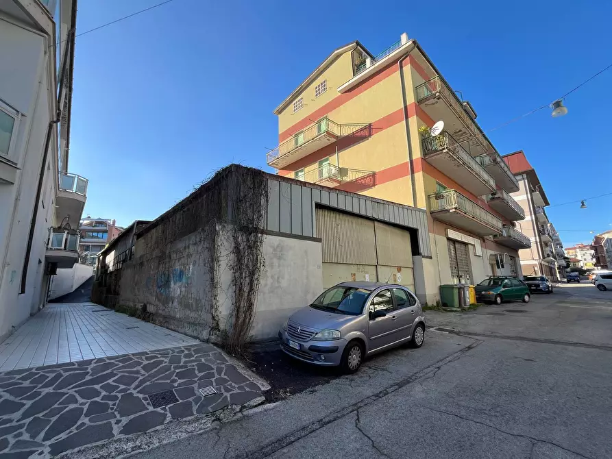 Immagine 18 di Casa indipendente in vendita  in VIA EURIPIDE a Vasto