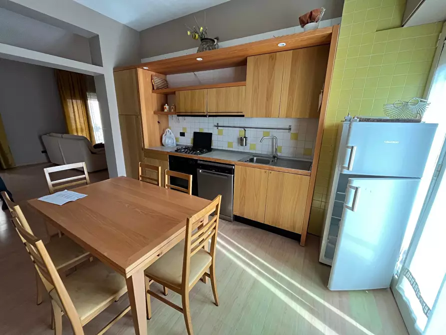 Immagine 9 di Appartamento in vendita  in CORSO EUROPA a Vasto