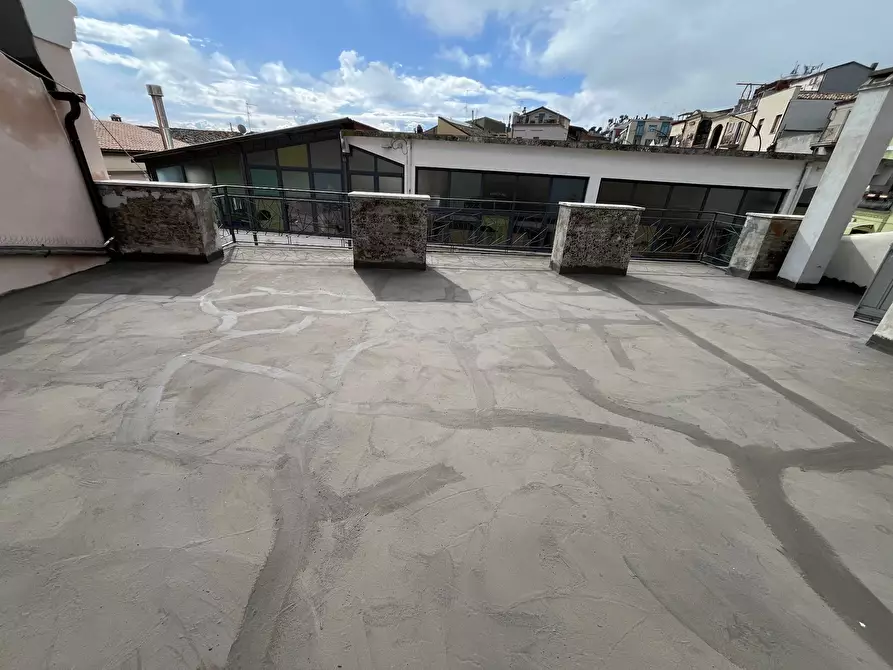 Immagine 11 di Casa semindipendente in vendita  in PIAZZA SANTA CHIARA a Vasto