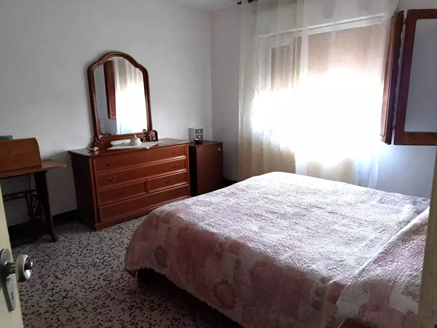 Immagine 12 di Casa semindipendente in vendita  in VIA CAPPELLA a San Felice Del Molise