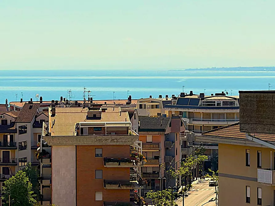 Immagine 2 di Appartamento in vendita  in CORSO MAZZINI 320 a Vasto