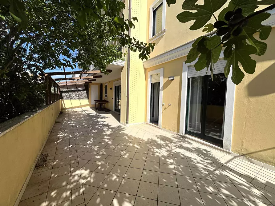 Immagine 29 di Casa indipendente in vendita  in VIA CATONE a Vasto