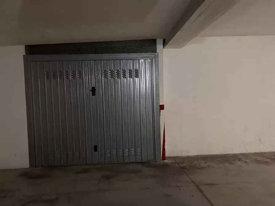 Immagine 45 di Casa indipendente in vendita  in VIA CATONE a Vasto