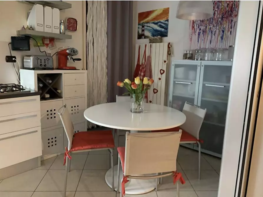 Immagine 17 di Casa indipendente in vendita  in VIA CATONE a Vasto