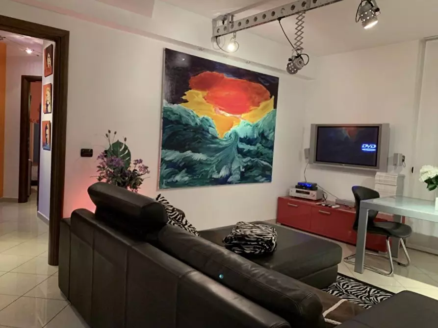 Immagine 8 di Casa indipendente in vendita  in VIA CATONE a Vasto