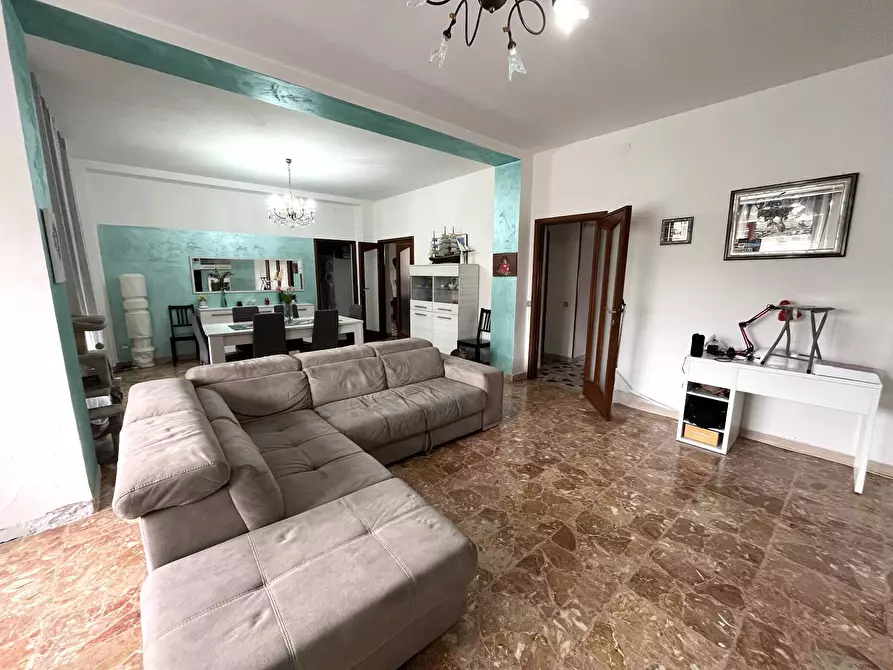 Immagine 2 di Appartamento in vendita  in CORSO MAZZINI a Vasto