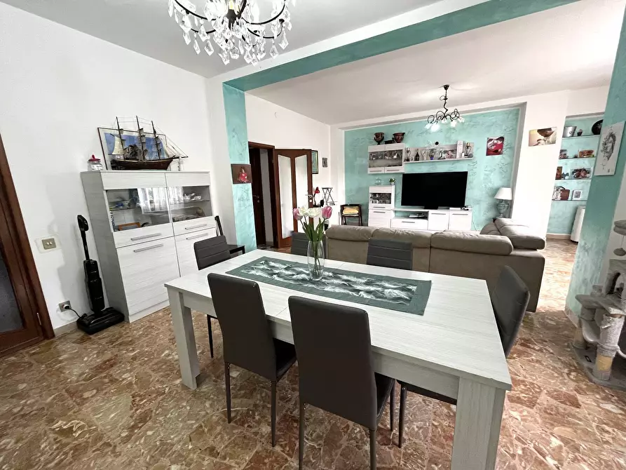 Immagine 4 di Appartamento in vendita  in CORSO MAZZINI a Vasto