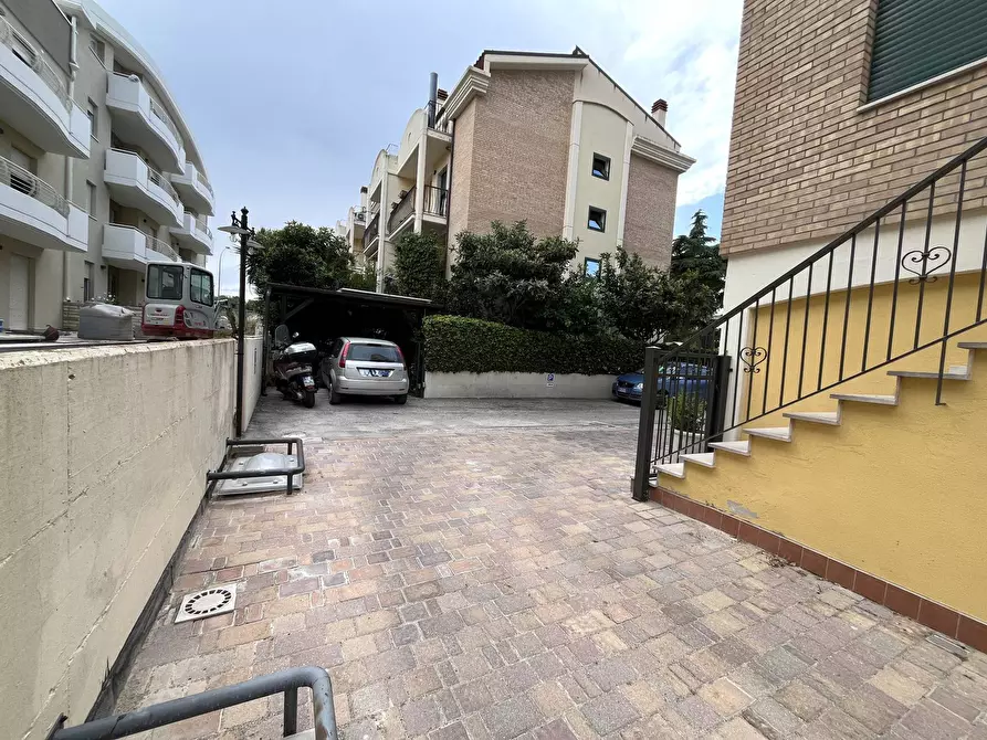 Immagine 7 di Villetta a schiera in vendita  in VIA DEL PORTO 100/R a Vasto
