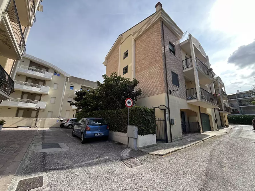 Immagine 48 di Villetta a schiera in vendita  in VIA DEL PORTO 100/R a Vasto