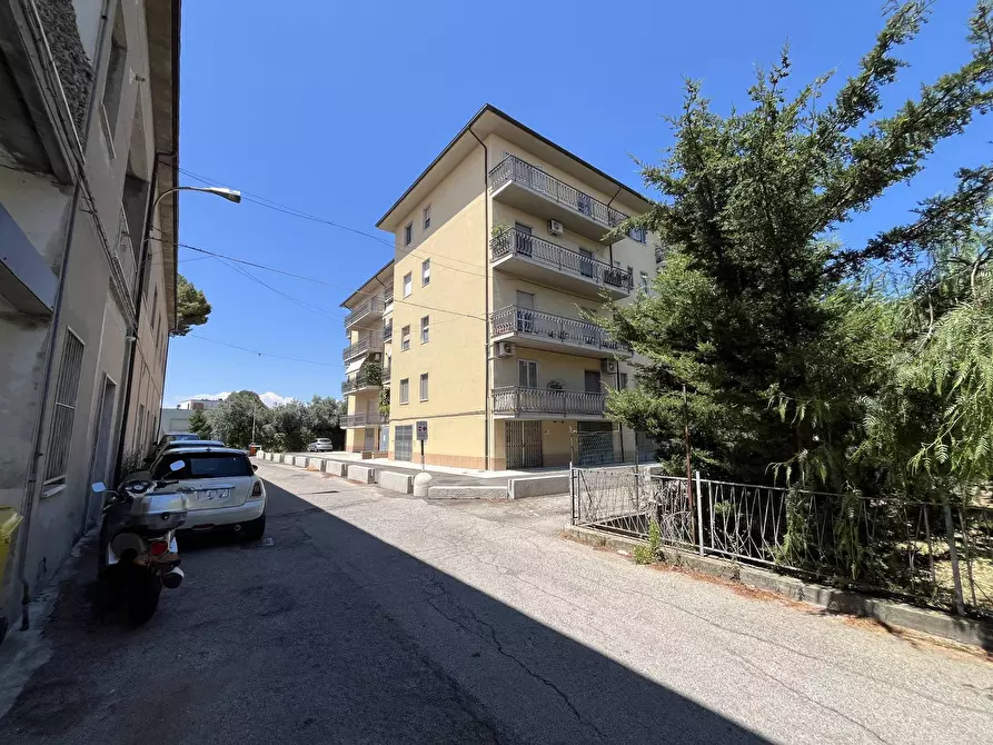 Immagine 11 di Appartamento in vendita  in VIA PIETRO MICCA a Vasto