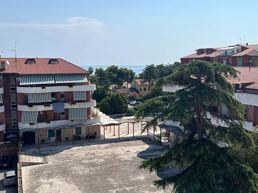 Immagine 26 di Appartamento in vendita  in VIALE DALMAZIA a Vasto