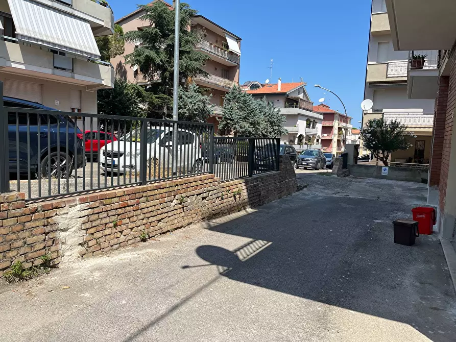 Immagine 29 di Appartamento in vendita  in VIA MICHETTI a Vasto