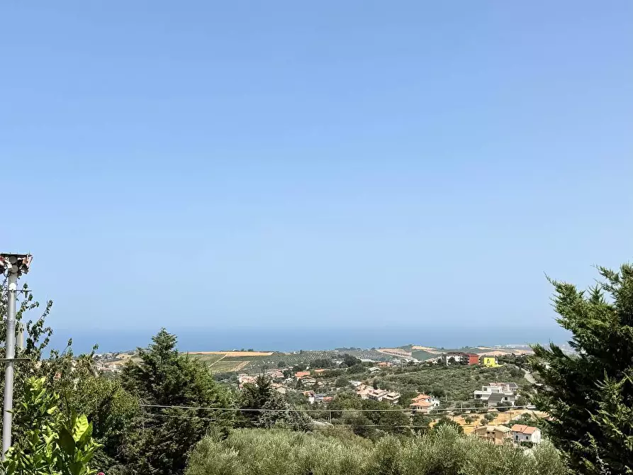 Immagine 35 di Casa indipendente in vendita  in CONTRADA COLLE MINCUCCIO a Cupello