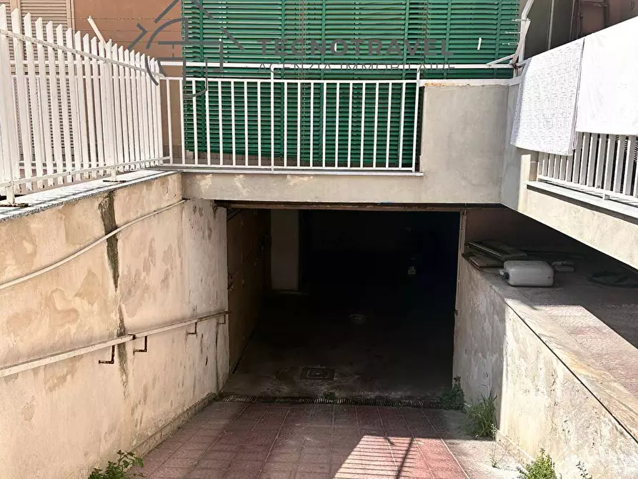 Immagine 3 di Locale commerciale in affitto  in via tasso 4 a Casavatore