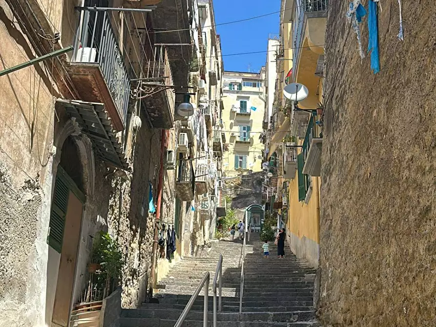 Immagine 29 di Appartamento in vendita  in Salita Santa Maria Apparente 8 a Napoli