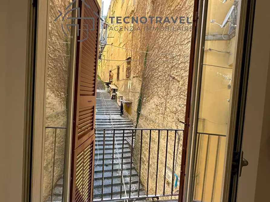 Immagine 34 di Appartamento in vendita  in Salita Santa Maria Apparente 8 a Napoli