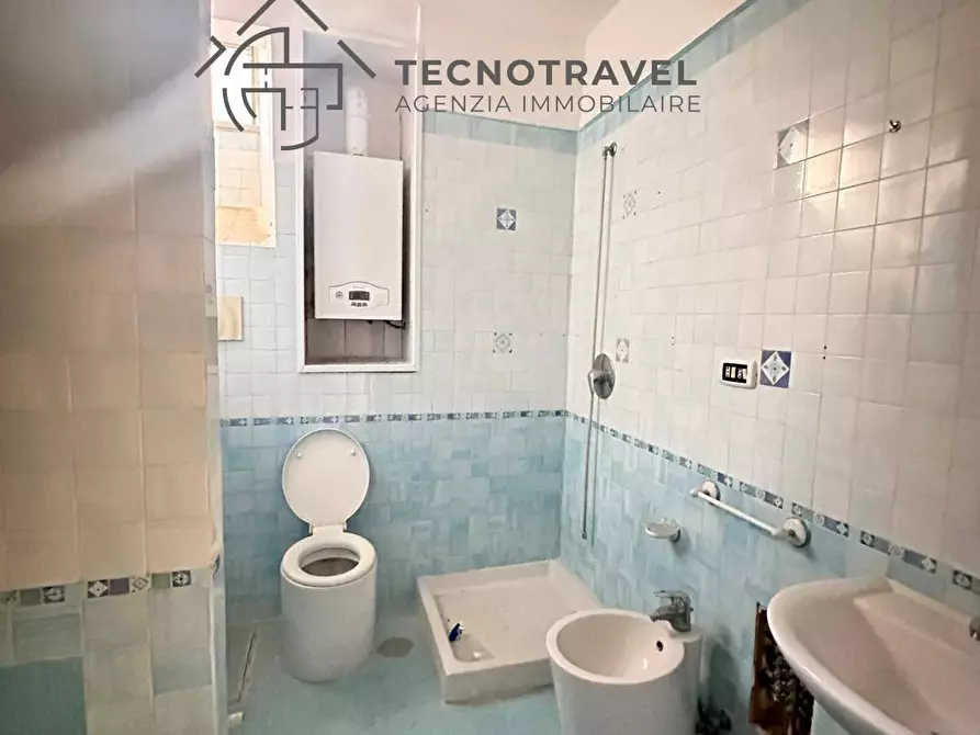 Immagine 22 di Appartamento in vendita  in via manzoni 140 a Napoli