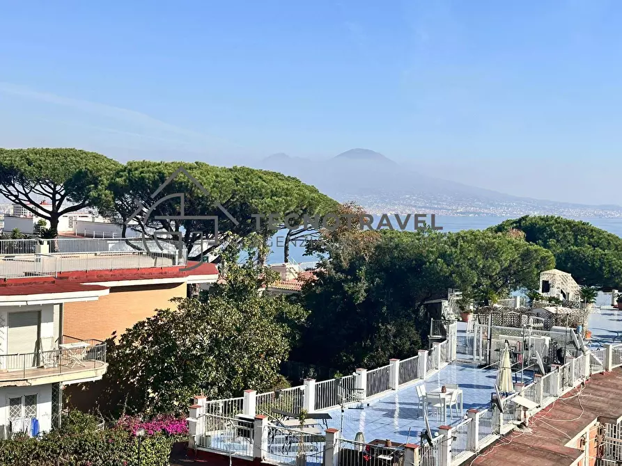 Immagine 9 di Appartamento in vendita  in via manzoni 140 a Napoli