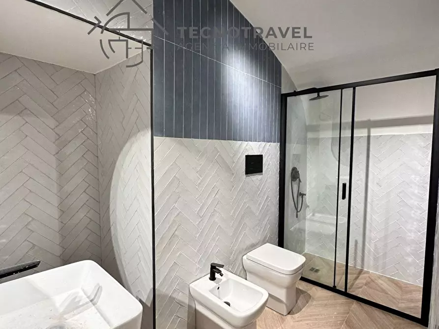 Immagine 12 di Appartamento in vendita  in Via Santo Strato 22 a Napoli