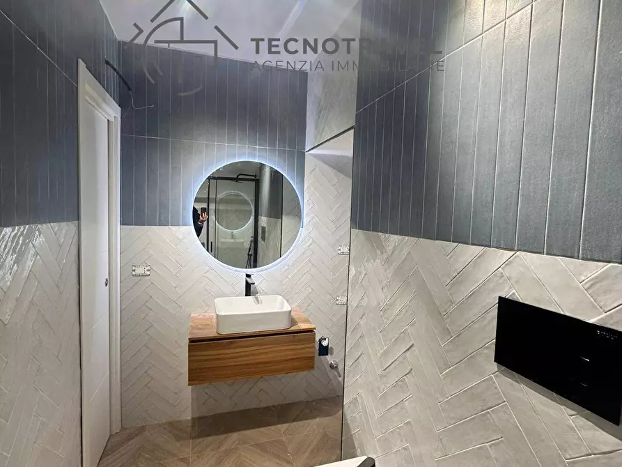 Immagine 13 di Appartamento in vendita  in Via Santo Strato 22 a Napoli