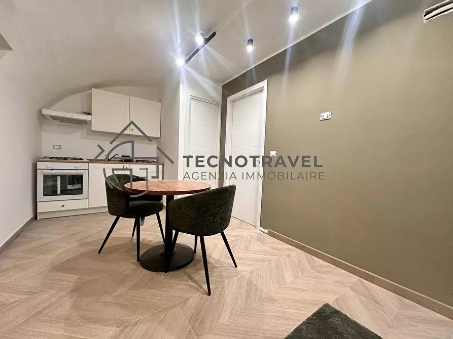 Immagine 5 di Appartamento in vendita  in Via Santo Strato 22 a Napoli